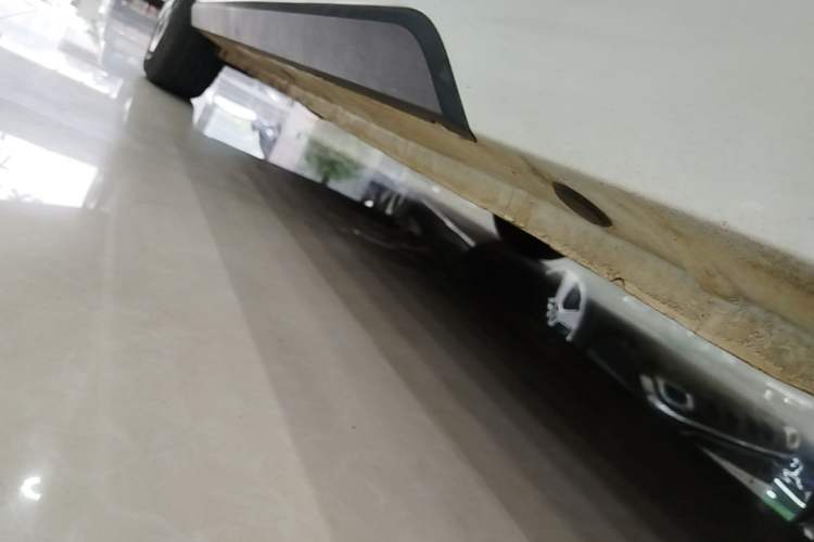 Used JMEV Xiao Qilin 2022 Heart-Pounding Edition Left Side Sill