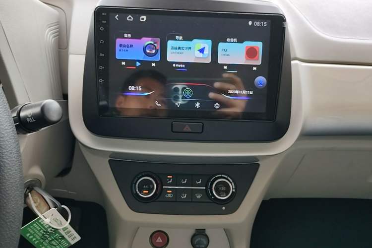 Used JMEV Xiao Qilin 2023 Joyful Edition 201km Comfort Model Audio And AC Panel