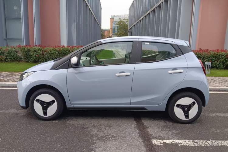 Used JMEV Xiao Qilin 2023 Joyful Edition 201km Comfort Model Exterior 4