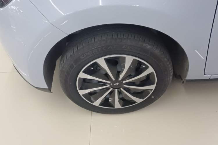 Used JMEV Xiao Qilin 2023 Joyful Edition 201km Comfort Model Exterior 4