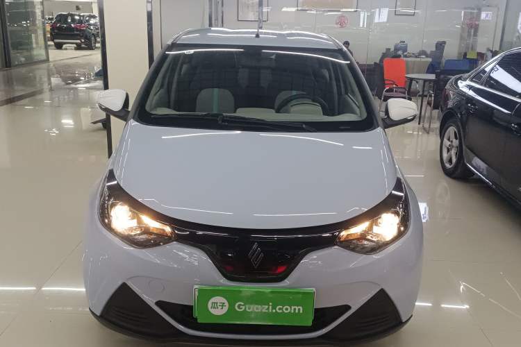 Used JMEV Xiao Qilin 2023 Joyful Edition 201km Comfort Model Front
