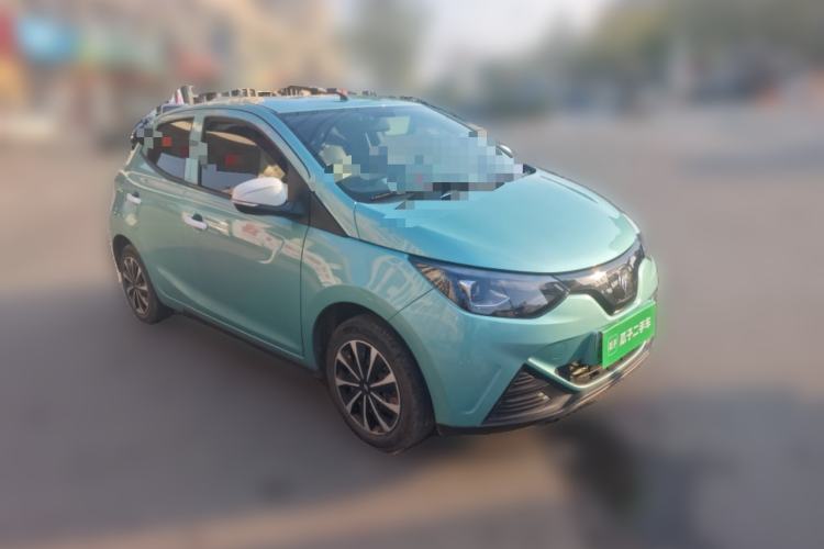 Used JMEV Xiao Qilin 2023 Joyful Edition 201km Comfort Model Front Right 45 Deg