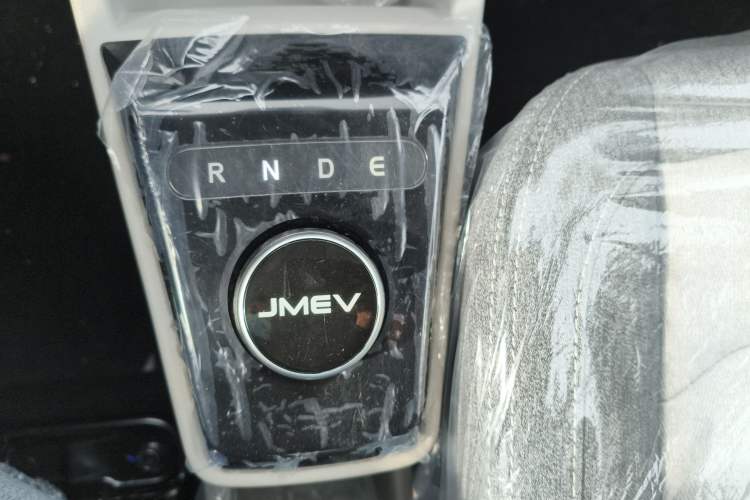 Used JMEV Xiao Qilin 2023 Joyful Edition 201km Comfort Model Gear Lever