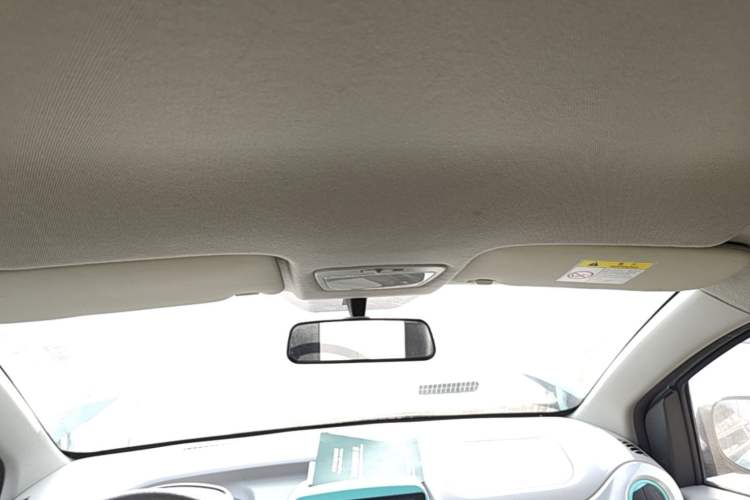 Used JMEV Xiao Qilin 2023 Joyful Edition 201km Comfort Model Headliner