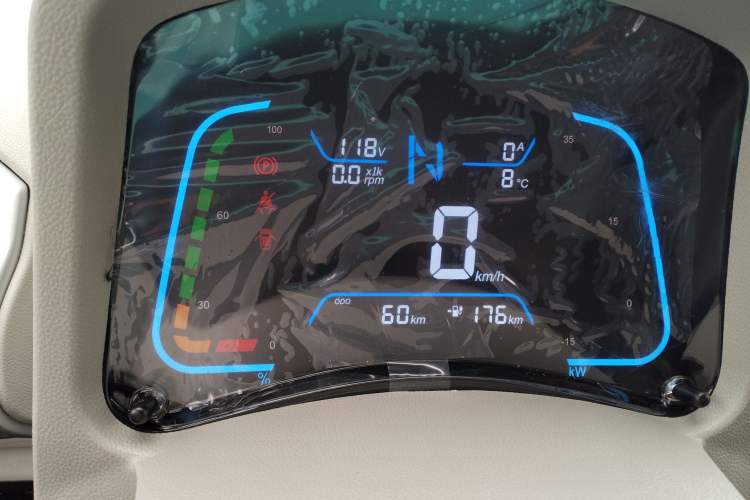 Used JMEV Xiao Qilin 2023 Joyful Edition 201km Comfort Model Instrument Cluster