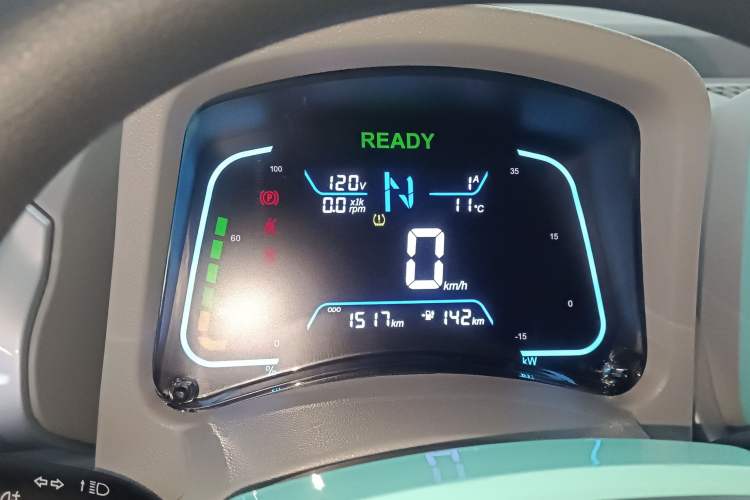 Used JMEV Xiao Qilin 2023 Joyful Edition 201km Comfort Model Instrument Cluster