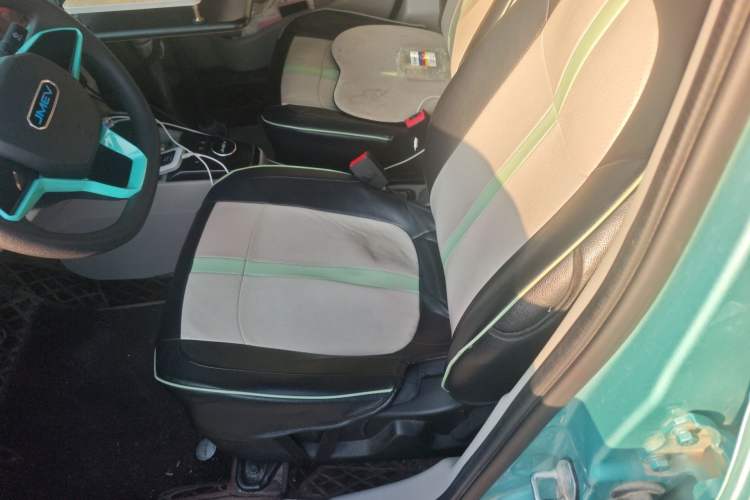 Used JMEV Xiao Qilin 2023 Joyful Edition 201km Comfort Model Left Front Seat