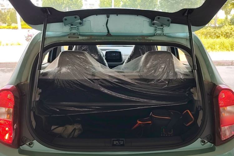 Used JMEV Xiao Qilin 2023 Joyful Edition 201km Comfort Model Trunk