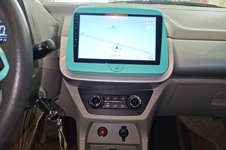 Used JMEV Xiao Qilin 2023 Joyful Edition 201km Comfort Model Audio And AC Panel