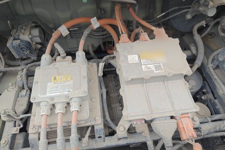 Used JMEV Xiao Qilin 2023 Joyful Edition 201km Comfort Model Engine Bay