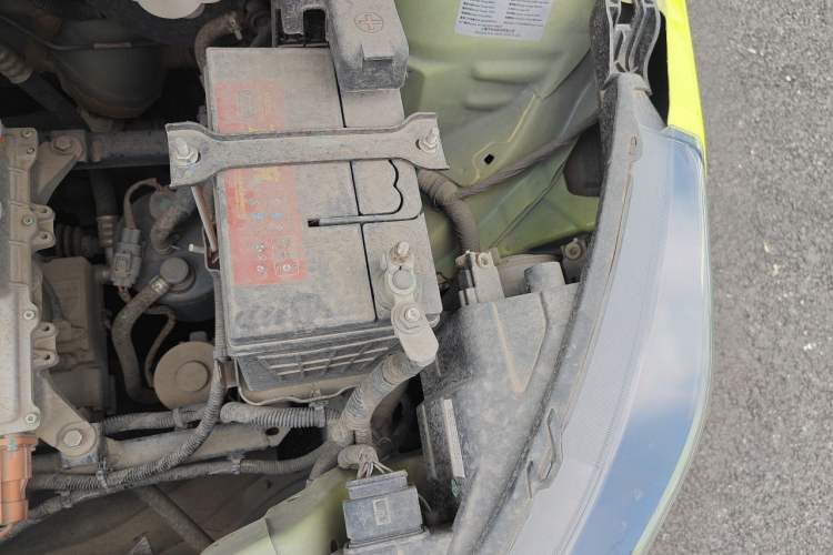 Used JMEV Xiao Qilin 2023 Joyful Edition 201km Comfort Model Engine Bay Left