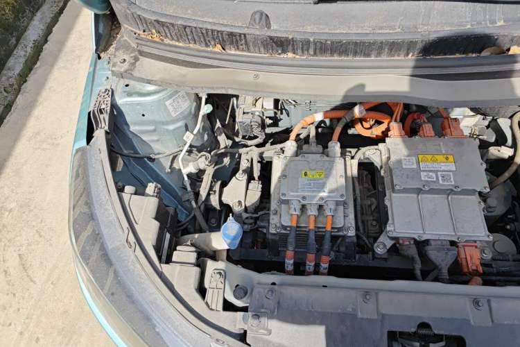 Used JMEV Xiao Qilin 2023 Joyful Edition 201km Comfort Model Engine Bay Right