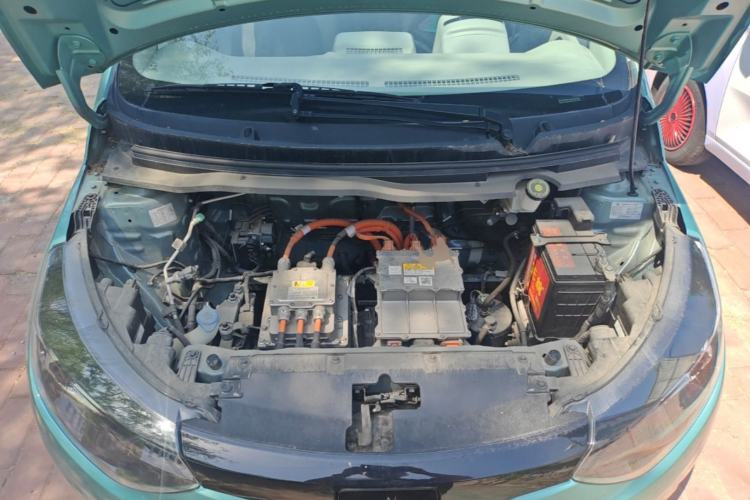 Used JMEV Xiao Qilin 2023 Joyful Edition 201km Comfort Model Engine Bay