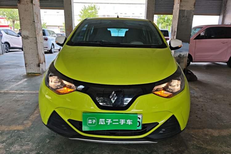 Used JMEV Xiao Qilin 2023 Joyful Edition 201km Comfort Model Front