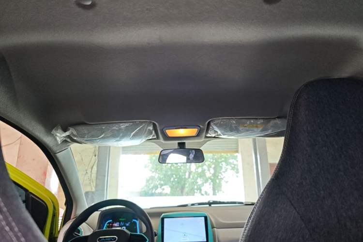 Used JMEV Xiao Qilin 2023 Joyful Edition 201km Comfort Model Headliner