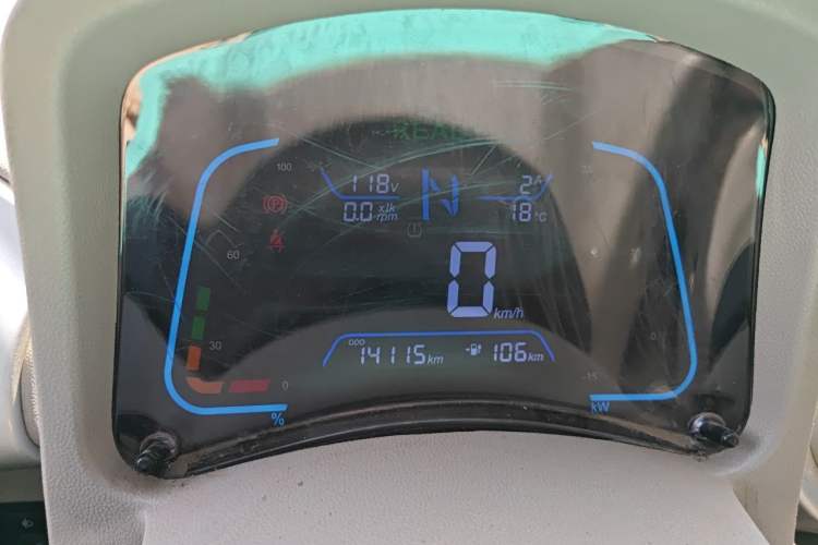 Used JMEV Xiao Qilin 2023 Joyful Edition 201km Comfort Model Instrument Cluster
