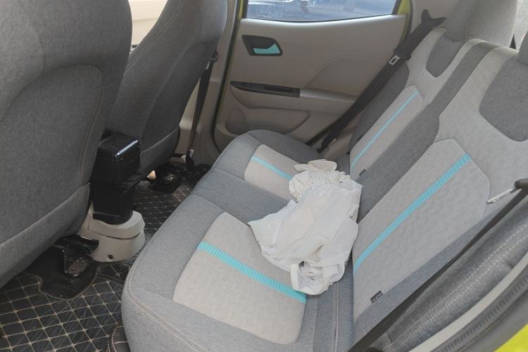 Used JMEV Xiao Qilin 2023 Joyful Edition 201km Comfort Model Left Rear Seat