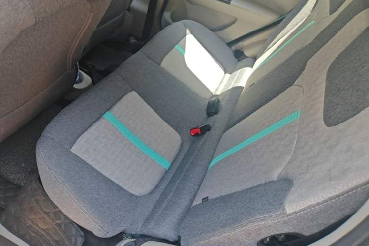 Used JMEV Xiao Qilin 2023 Joyful Edition 201km Comfort Model Left Rear Seat