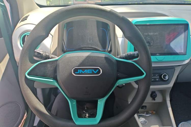 Used JMEV Xiao Qilin 2023 Joyful Edition 201km Comfort Model Steering Wheel