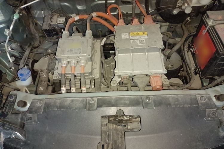 Used JMEV Xiao Qilin 2023 Joyful Edition 201km Comfort Model Engine Bay
