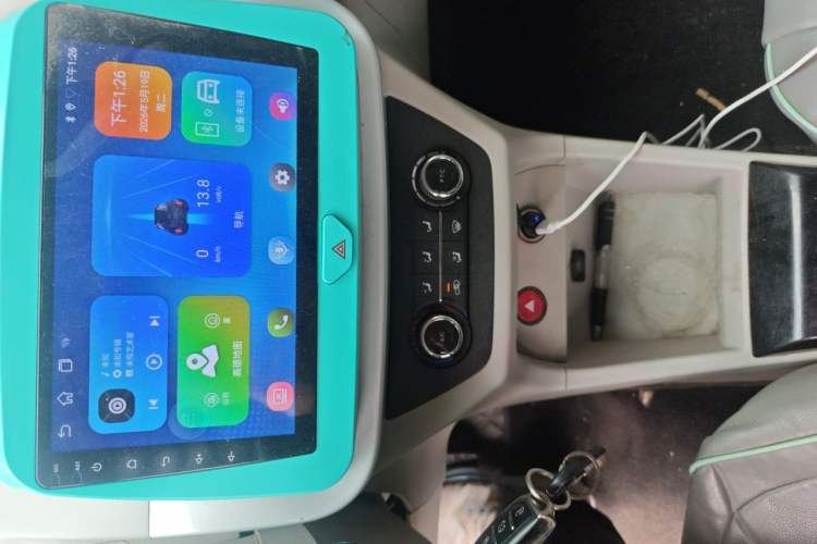 Used JMEV Xiao Qilin 2023 Joyful Edition 201km Comfort Model Audio And AC Panel