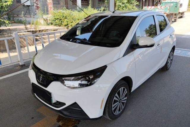 Ojetý JMEV Xiao Qilin 2023 Joyful Edition 201km Comfort Model