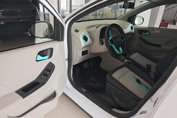 Used JMEV Xiao Qilin 2023 Joyful Edition 201km Comfort Model Driver Seat