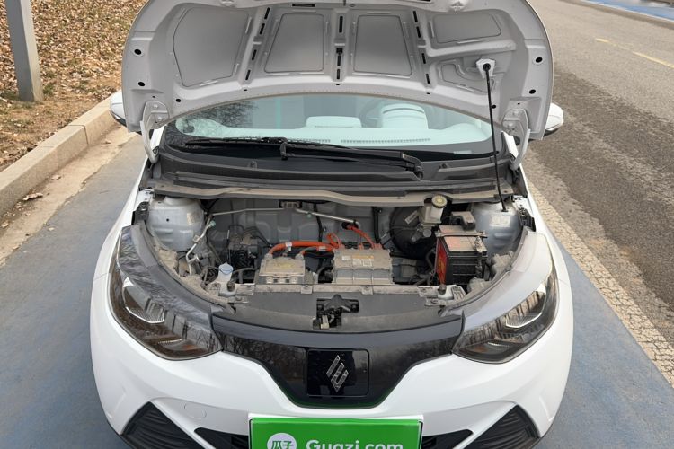 Used JMEV Xiao Qilin 2023 Joyful Edition 201km Comfort Model Engine Bay