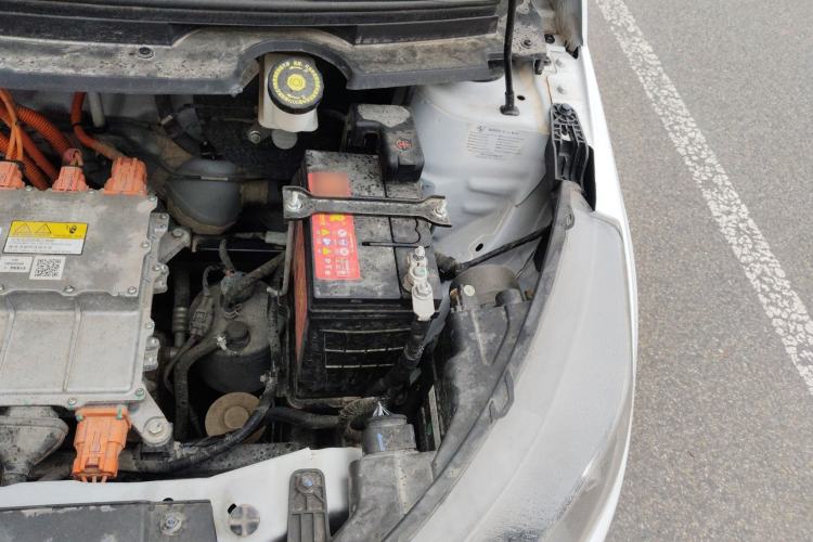 Used JMEV Xiao Qilin 2023 Joyful Edition 201km Comfort Model Engine Bay Left