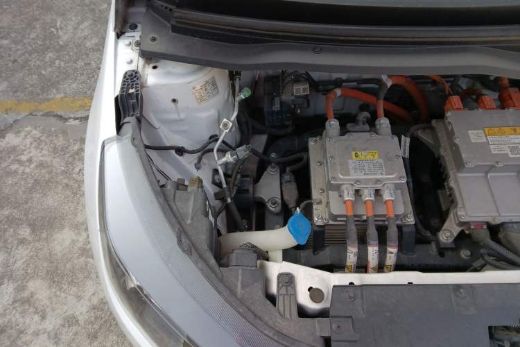 Used JMEV Xiao Qilin 2023 Joyful Edition 201km Comfort Model Engine Bay Right