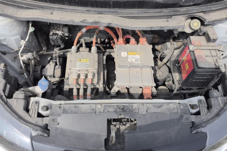 Used JMEV Xiao Qilin 2023 Joyful Edition 201km Comfort Model Engine Bay