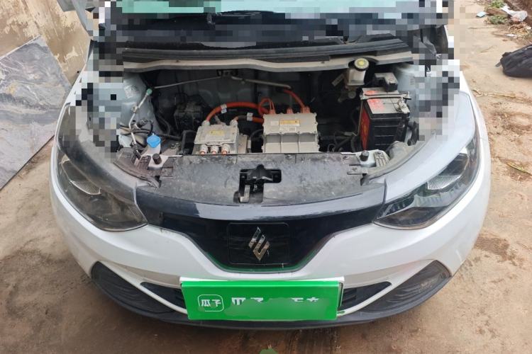 Used JMEV Xiao Qilin 2023 Joyful Edition 201km Comfort Model Engine Bay