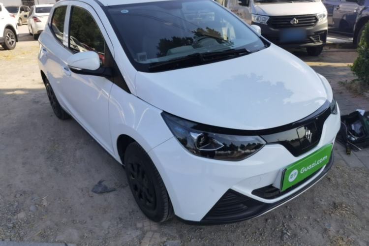 Used JMEV Xiao Qilin 2023 Joyful Edition 201km Comfort Model Exterior 1