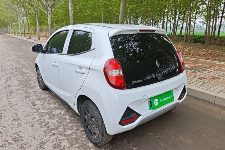 Used JMEV Xiao Qilin 2023 Joyful Edition 201km Comfort Model Exterior 2