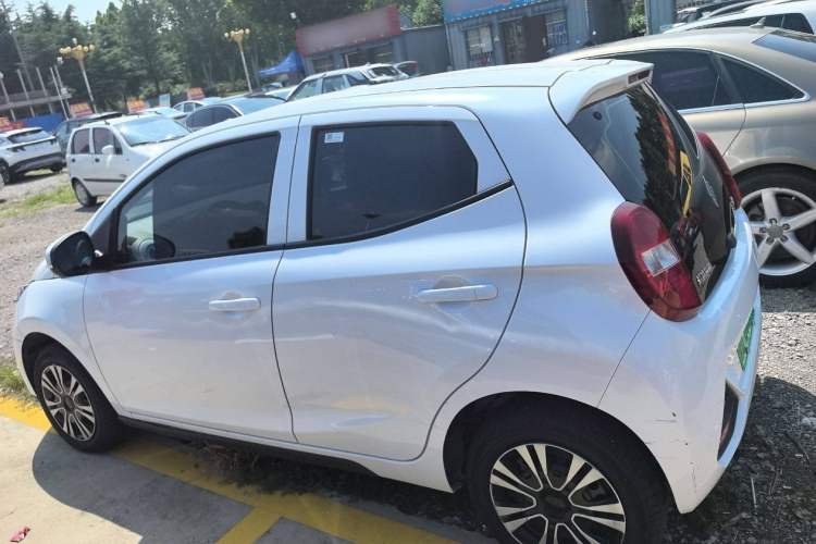Used JMEV Xiao Qilin 2023 Joyful Edition 201km Comfort Model Exterior 3