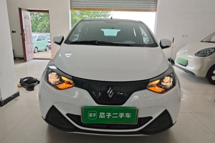 Used JMEV Xiao Qilin 2023 Joyful Edition 201km Comfort Model Front