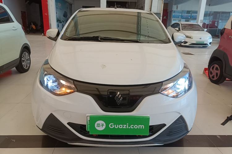 Used JMEV Xiao Qilin 2023 Joyful Edition 201km Comfort Model Front