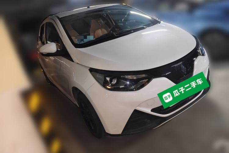 Used JMEV Xiao Qilin 2023 Joyful Edition 201km Comfort Model Front Right 45 Deg