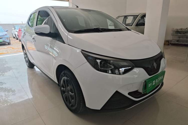 Used JMEV Xiao Qilin 2023 Joyful Edition 201km Comfort Model Front Right 45 Deg