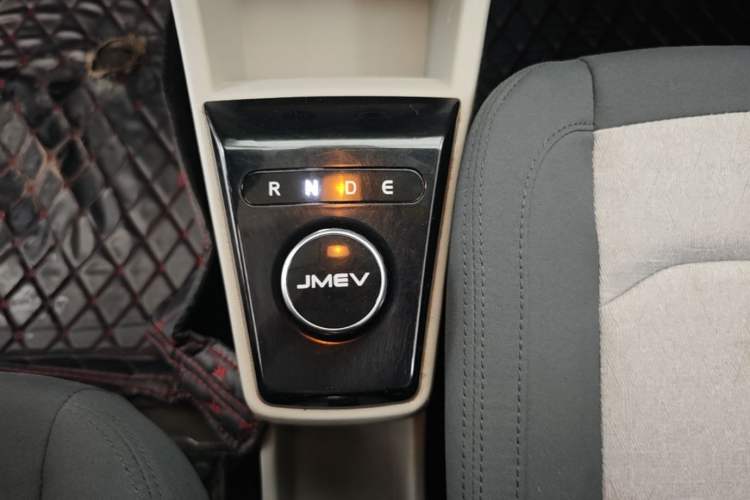 Used JMEV Xiao Qilin 2023 Joyful Edition 201km Comfort Model Gear Lever