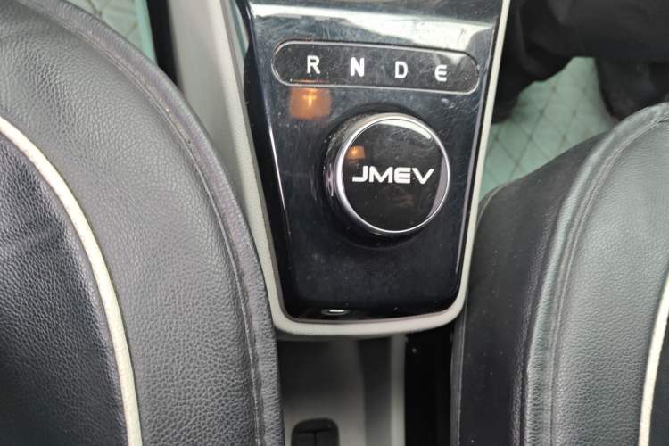 Used JMEV Xiao Qilin 2023 Joyful Edition 201km Comfort Model Gear Lever