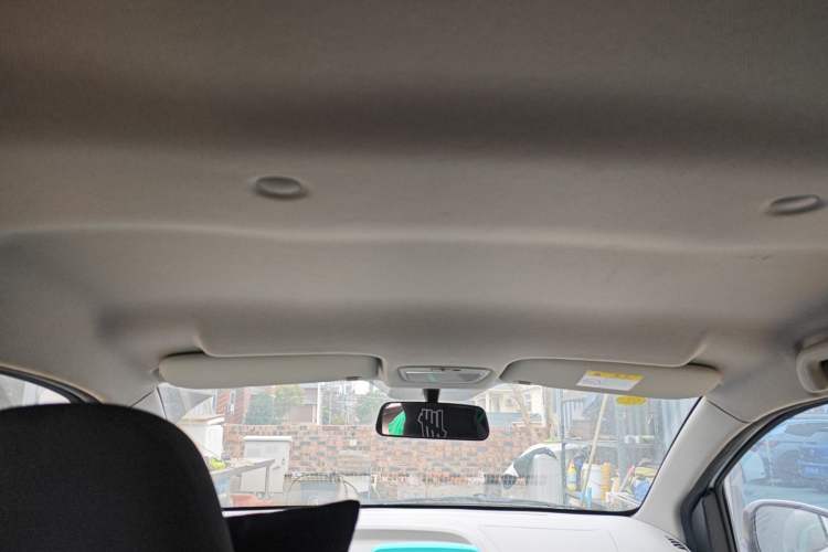 Used JMEV Xiao Qilin 2023 Joyful Edition 201km Comfort Model Headliner