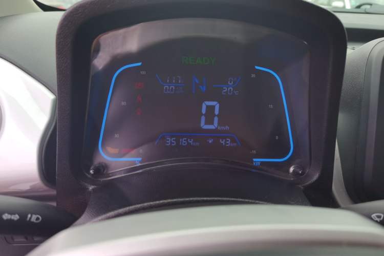 Used JMEV Xiao Qilin 2023 Joyful Edition 201km Comfort Model Instrument Cluster
