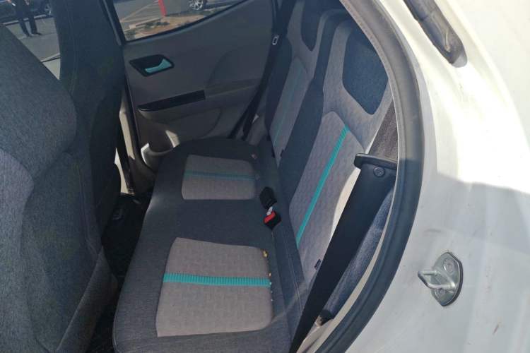 Used JMEV Xiao Qilin 2023 Joyful Edition 201km Luxury Model Interior 1