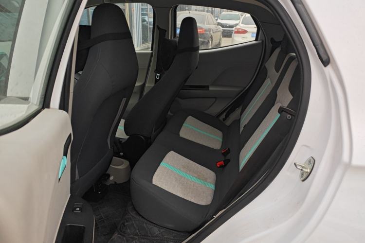 Used JMEV Xiao Qilin 2023 Joyful Edition 201km Comfort Model Interior 4