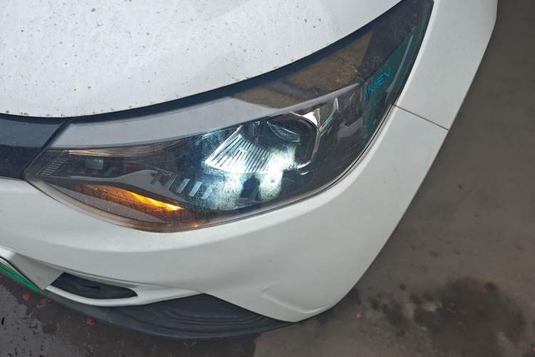 Used JMEV Xiao Qilin 2023 Joyful Edition 201km Luxury Model Left Front Headlight