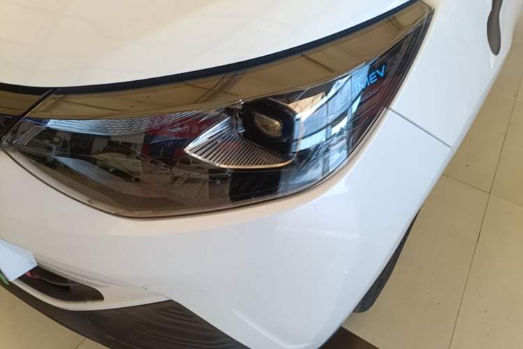 Used JMEV Xiao Qilin 2023 Joyful Edition 201km Comfort Model Left Front Headlight
