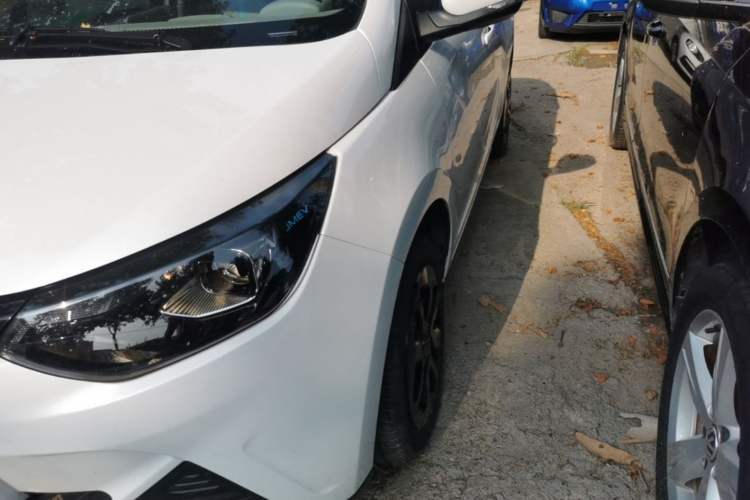 Used JMEV Xiao Qilin 2023 Joyful Edition 201km Comfort Model Left Front Headlight