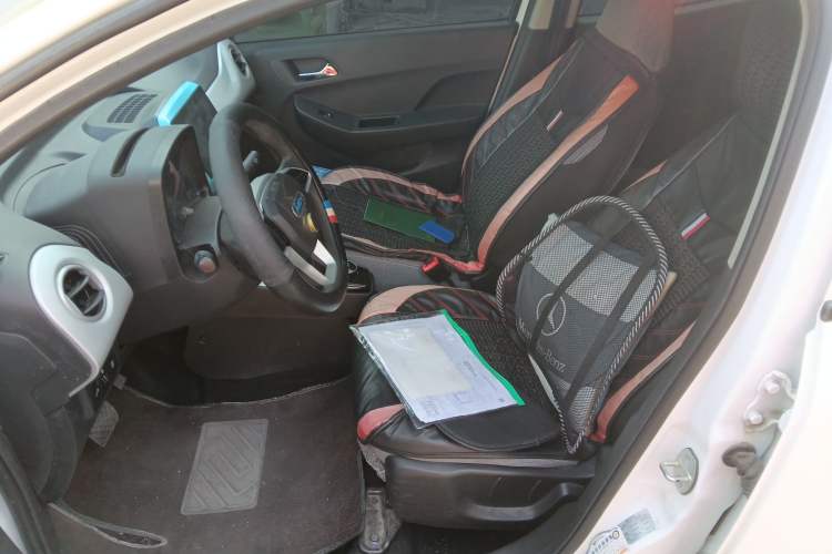 Used JMEV Xiao Qilin 2023 Joyful Edition 201km Comfort Model Left Front Seat