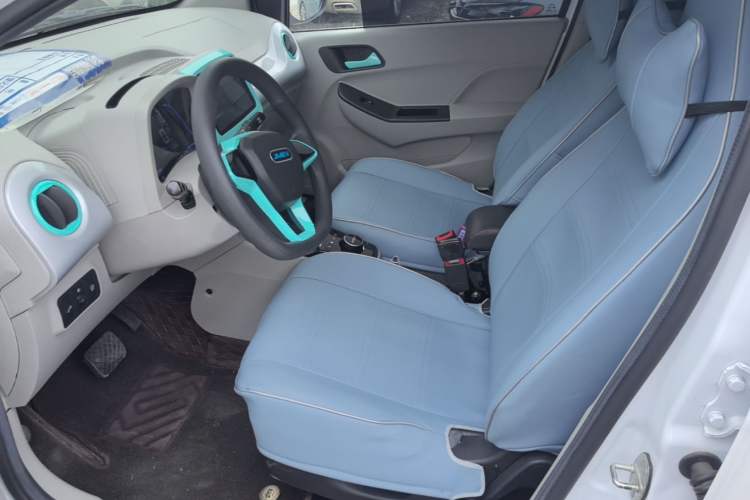 Used JMEV Xiao Qilin 2023 Joyful Edition 201km Luxury Model Left Front Seat